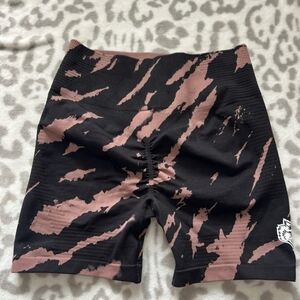 🩷 Darc Sport Valencourt Shorts Native Camo Pink